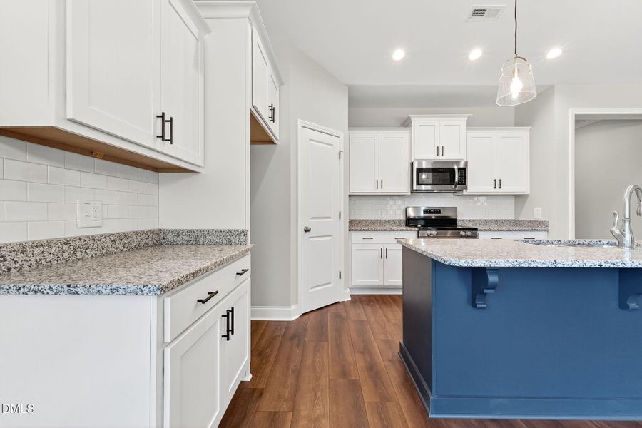 21-web-or-mls-DSC00080 - Copy