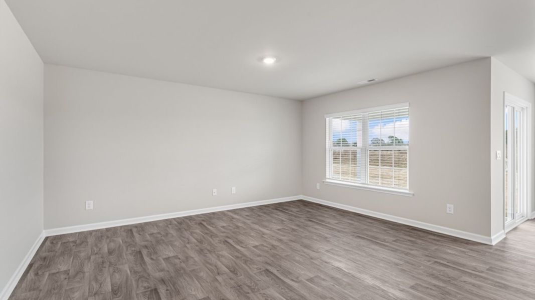 Spacious, unfurnished interior of a new home in Bynum Farms, Farmville (Image 12).