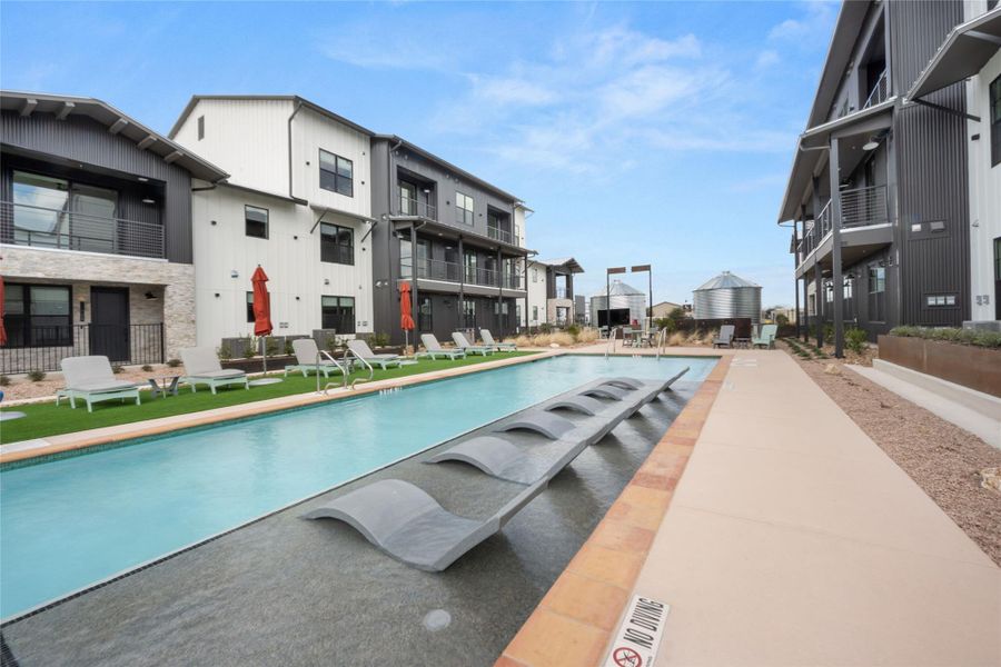 Community amenities in Dovetail, New Braunfels (Image 27).