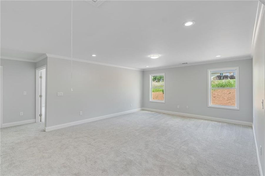 Spacious, unfurnished interior of a new home in , Gainesville (Image 42).