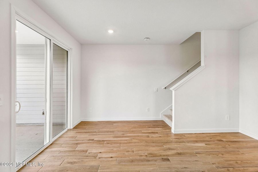 Spacious, unfurnished interior of a new home in Parkside at Shearwater, St. Augustine (Image 19).