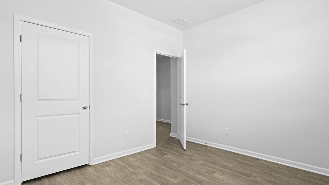 Spacious, unfurnished interior of a new home in The Ranch, Holly Hill (Image 25).