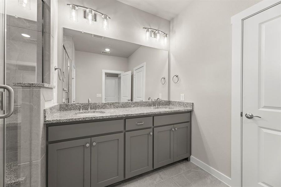 9019 Indianola_2541_Boulder_Bath (4)