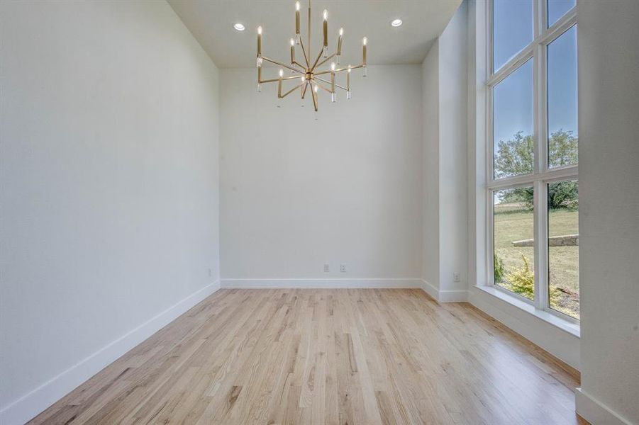 Spacious, unfurnished interior of a new home in , Corsicana (Image 18).