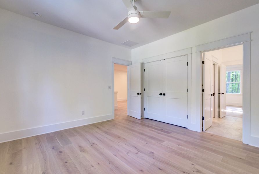 Spacious, unfurnished interior of a new home in , Hollywood (Image 43).