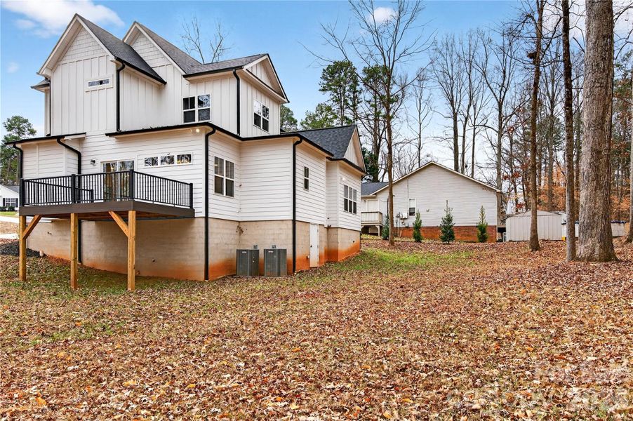 Exterior details and patio area of a home in , Troutman (Image 3).