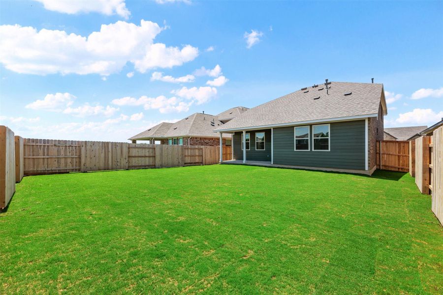 Representative images and renderings are for illustrative purposes. Actual structural options and design finishes of home may vary. Representative images and renderings are for illustrative purposes. Actual structural options and design finishes of home may vary.