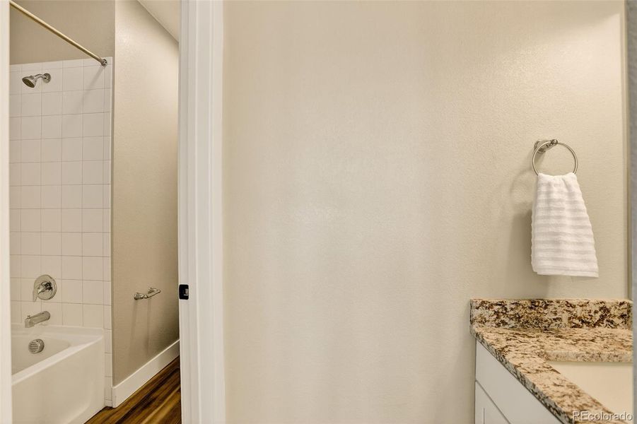 Private sink area for Bedroom 3 Private sink area for Bedroom 3