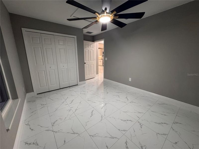 Spacious, unfurnished interior of a new home in , Dunnellon (Image 16).