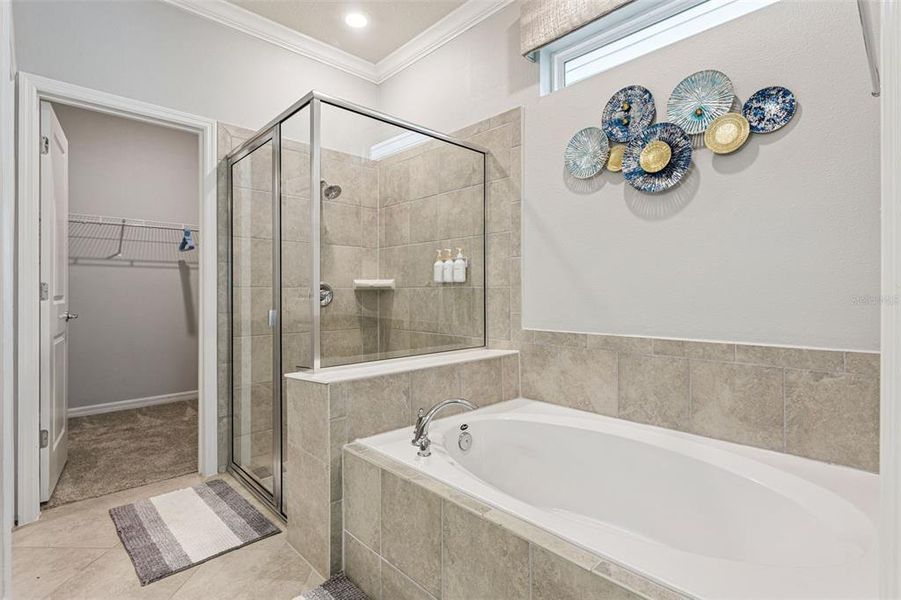 Furnished interior view inside a new home in Windsor Cay Resort, Clermont (Image 21).