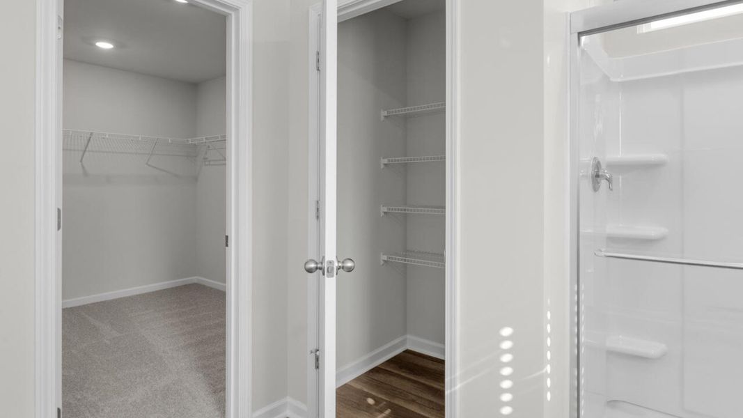 Spacious, unfurnished interior of a new home in Grayson Park, Leland (Image 28).