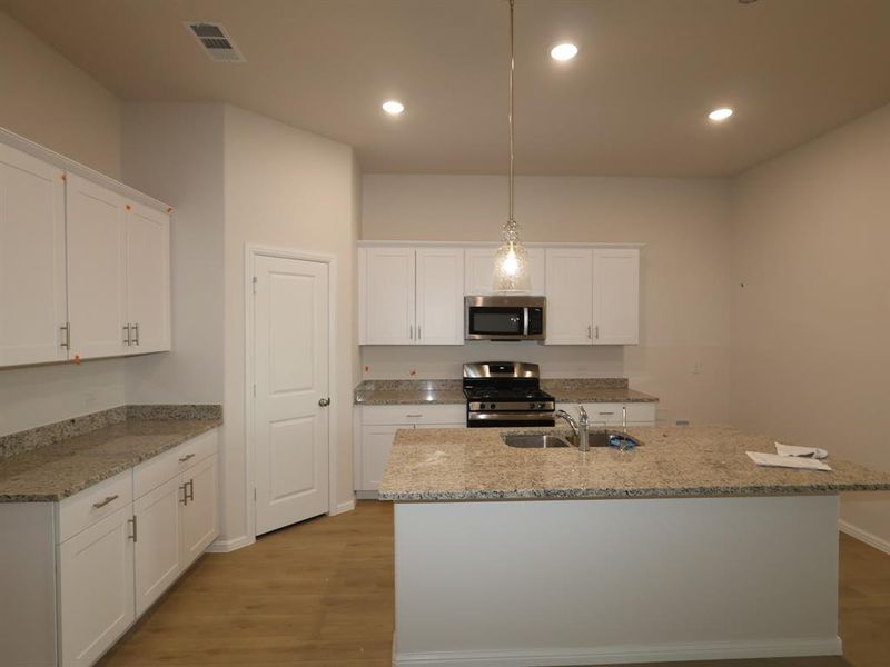 Furnished interior view inside a new home in Sanderos, Fort Worth (Image 4).
