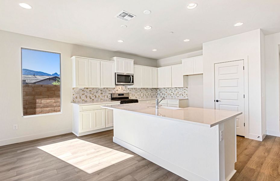 Furnished interior view inside a new home in Vistoso Canyon Estates, Oro Valley (Image 6).