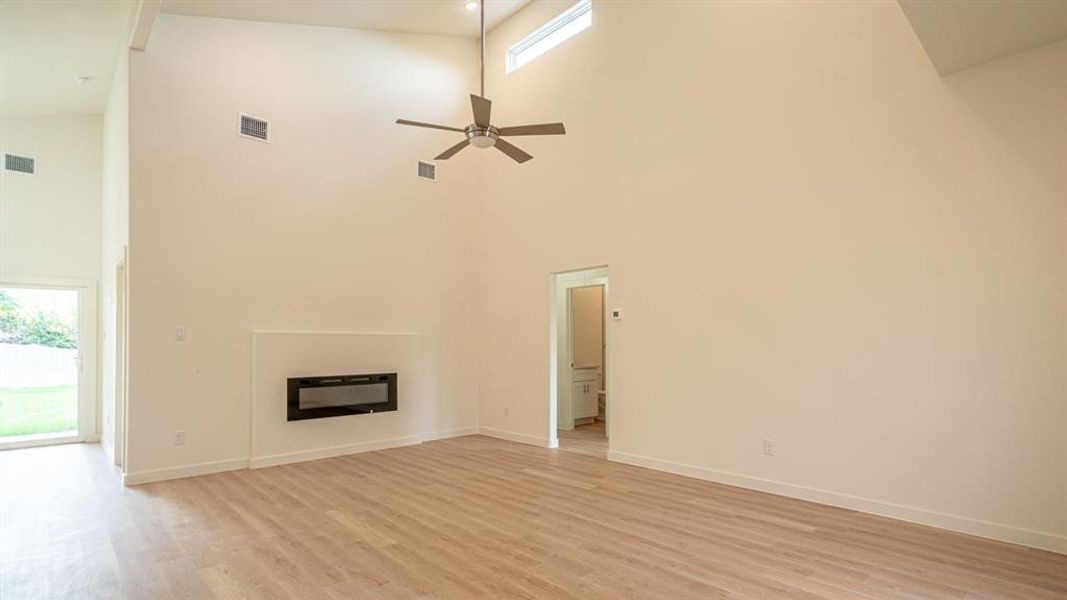 High ceilings with lots of natural light