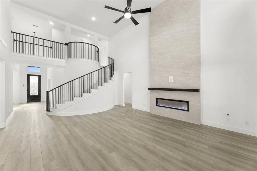 1107 Willow Lake-Living Room-2