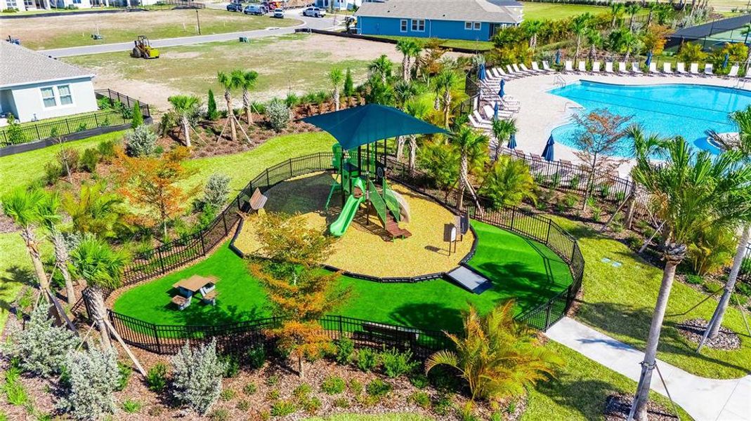 Community amenities in , Apollo Beach (Image 61).