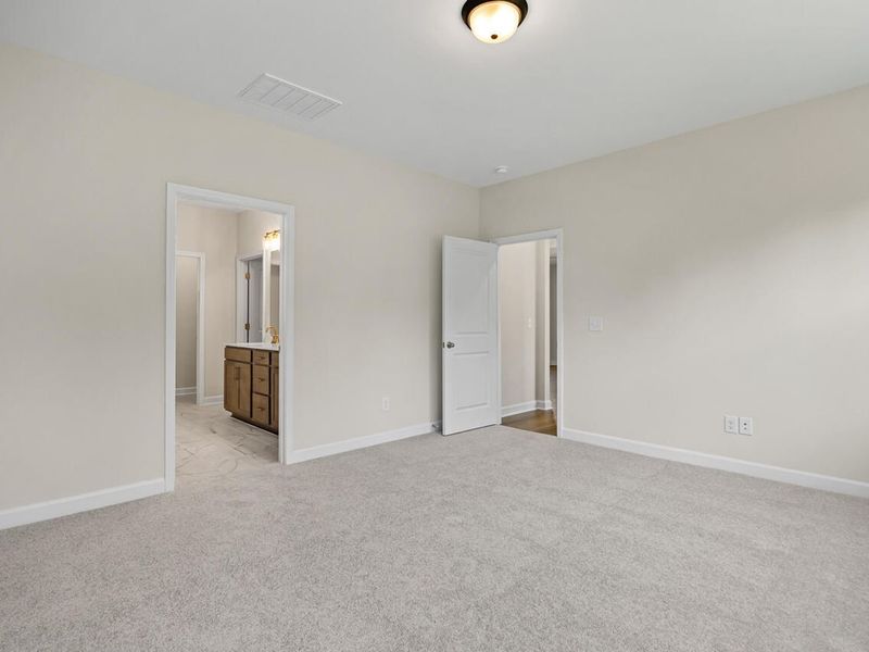 Spacious, unfurnished interior of a new home in Sage on North Main, Wake Forest (Image 24).