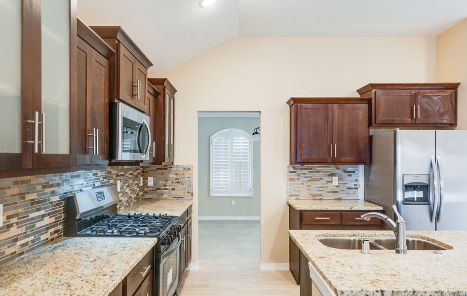 Furnished interior view inside a new home in Crossland, Socorro (Image 8).