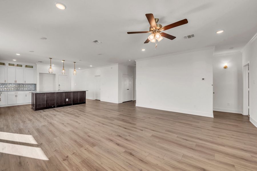 Spacious, unfurnished interior of a new home in The Homestead, Temple (Image 13).