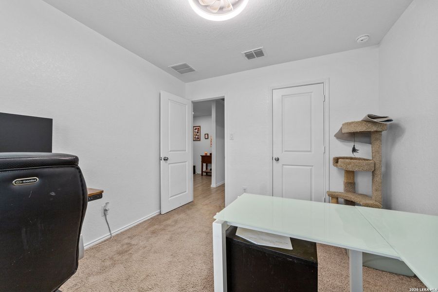 Furnished interior view inside a new home in Ridgeland, Kerrville (Image 18). Furnished interior view inside a new home in Ridgeland, Kerrville (Image 18).