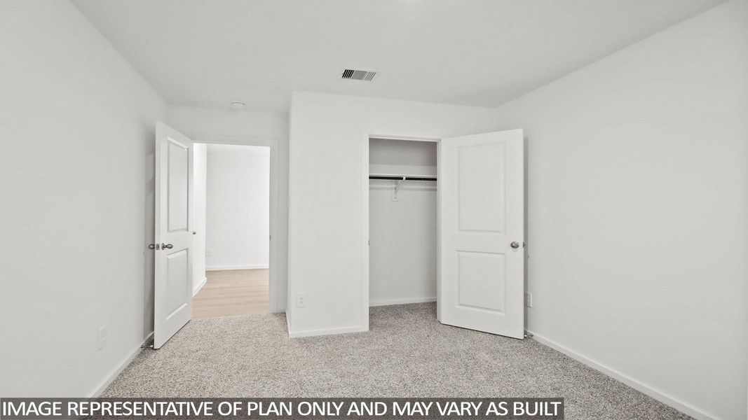 Spacious, unfurnished interior of a new home in Silverthorne, Conroe (Image 14).