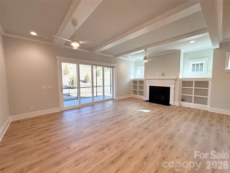 Spacious, unfurnished interior of a new home in Cumberland, Concord (Image 11).
