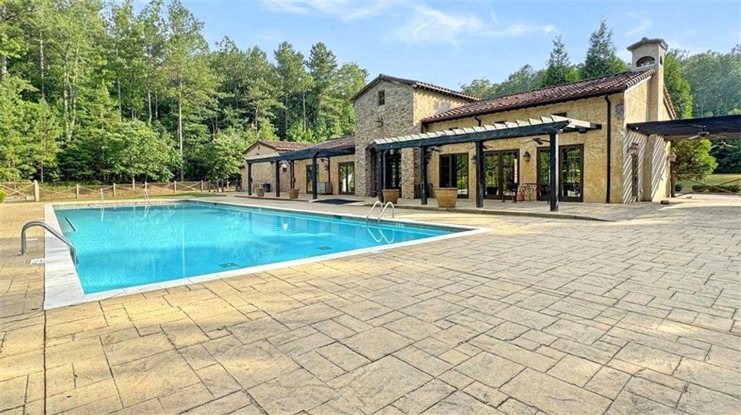 Community amenities in Tuscany Hills, Douglasville (Image 39).