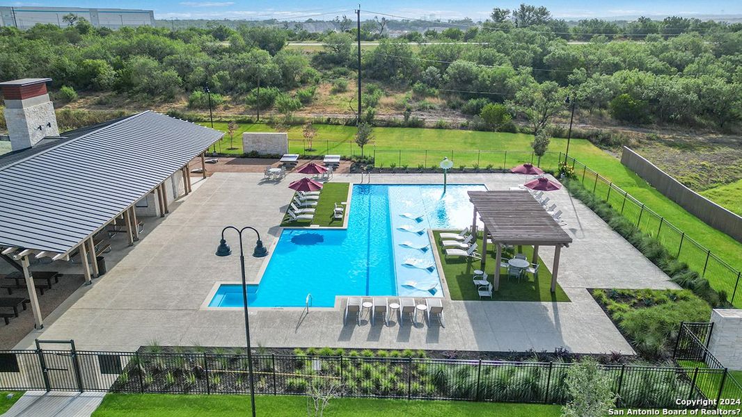 Community amenities in Applewood, San Antonio (Image 41). Community amenities in Applewood, San Antonio (Image 41).