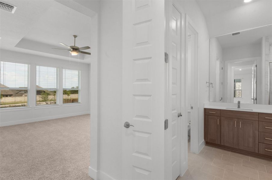 REPRESENTATIVE OF FLOOR PLAN ONLY REPRESENTATIVE OF FLOOR PLAN ONLY