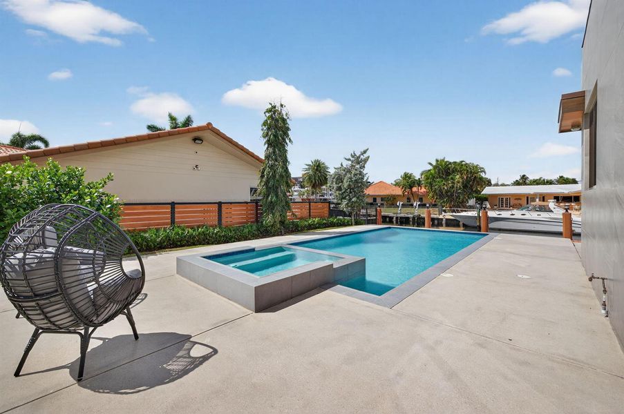 92-web-or-mls-699A1517 92-web-or-mls-699A1517