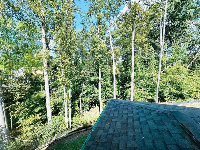 You even get a gorgeous view from your Owner's Bath!