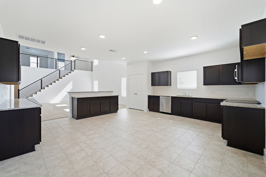 Furnished interior view inside a new home in Grande Estates, Bertram (Image 9).