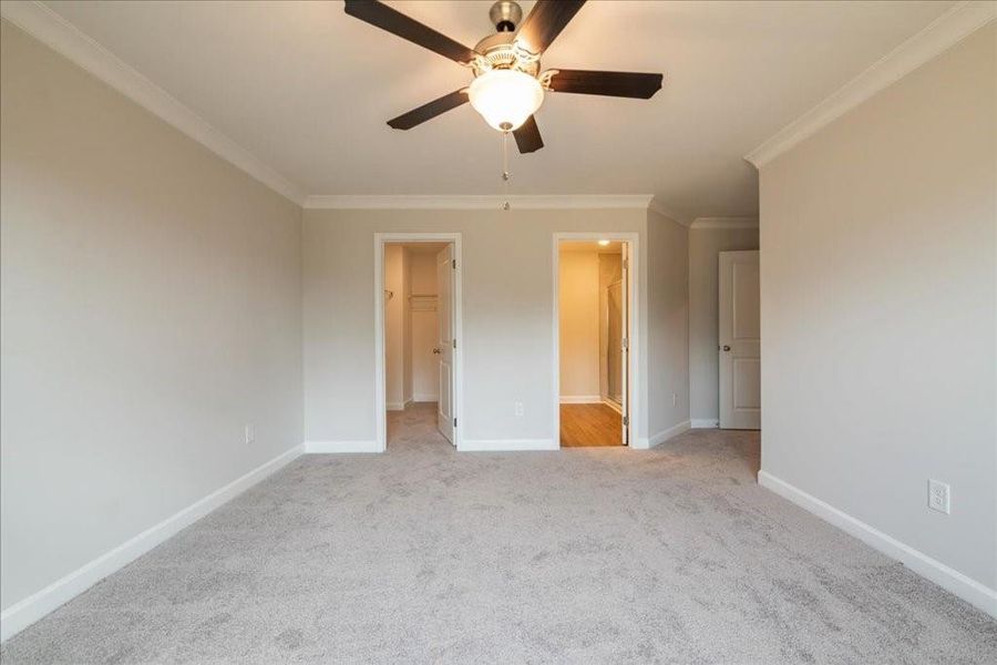 Spacious, unfurnished interior of a new home in Cherokee Township, Acworth (Image 29).