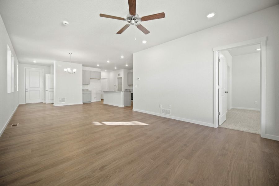 Representative unfurnished interior of a home built from the Manitou by View Homes in Aspen Meadows – Townhomes, Colorado Springs (Image 29). Representative unfurnished interior of a home built from the Manitou by View Homes in Aspen Meadows – Townhomes, Colorado Springs (Image 29).