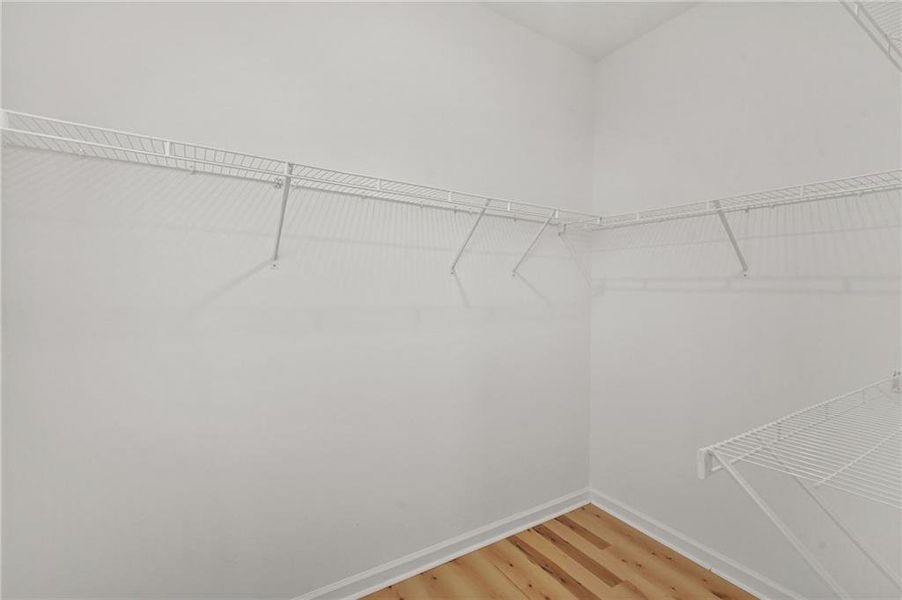 Spacious, unfurnished interior of a new home in , Atlanta (Image 32).