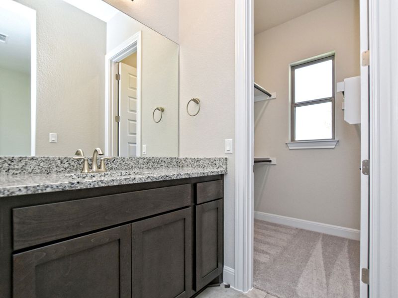 Representative furnished interior of a home built from the Siena III by Giddens Homes in Clearwater Ranch, Liberty Hill (Image 151).