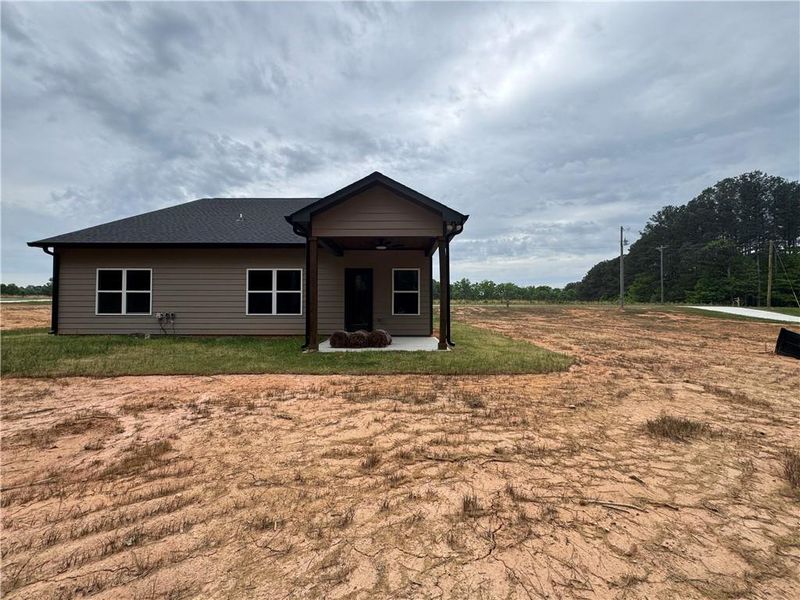 Exterior details and patio area of a home in , Toccoa (Image 16).