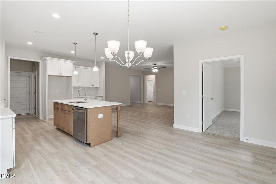 19-402 Creeks Edge Dr-19