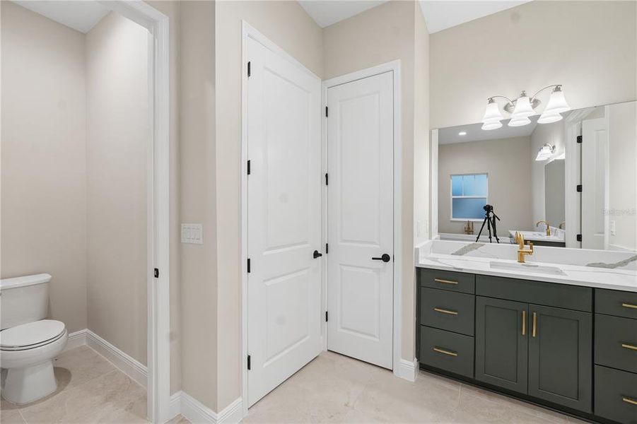 Furnished interior view inside a new home in , Zephyrhills (Image 11).