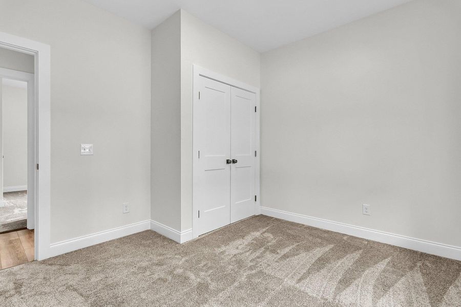 Spacious, unfurnished interior of a new home in , Ladson (Image 31).