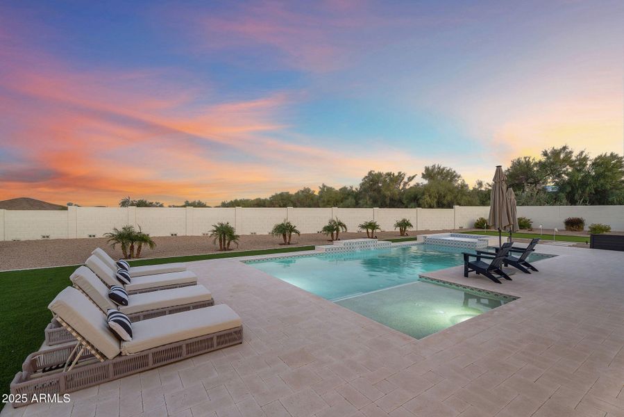 61-web-or-mls-DSC00387 61-web-or-mls-DSC00387