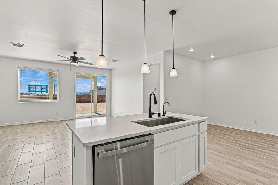 Representative furnished interior of a home built from the Scottsdale by View Homes in Emerald Estates, Horizon City (Image 6). Representative furnished interior of a home built from the Scottsdale by View Homes in Emerald Estates, Horizon City (Image 6).