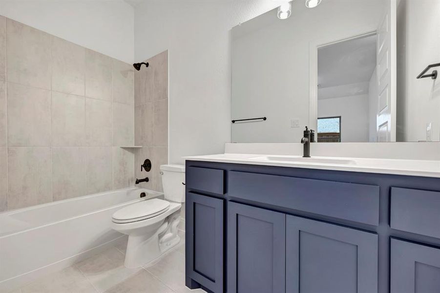 Furnished interior view inside a new home in Talia – Garden Series, Mesquite (Image 13).