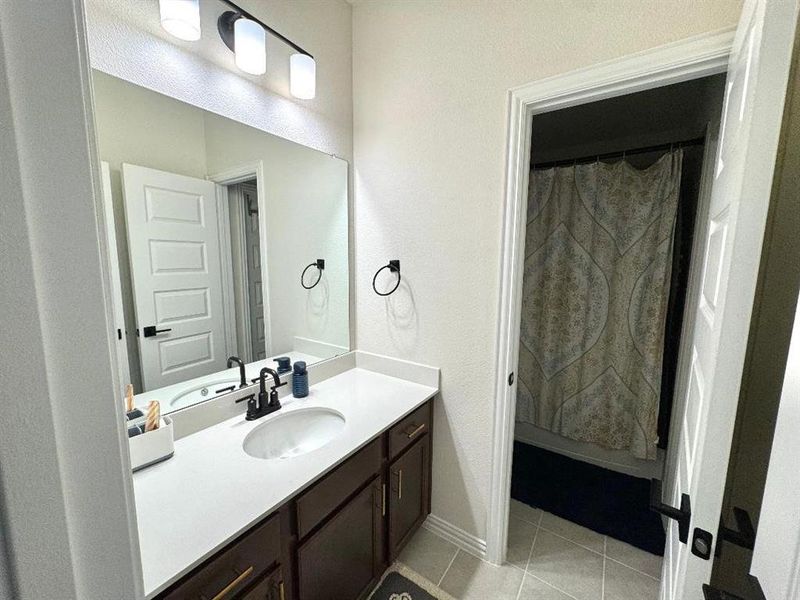 Furnished interior view inside a new home in , Little Elm (Image 18). Furnished interior view inside a new home in , Little Elm (Image 18).