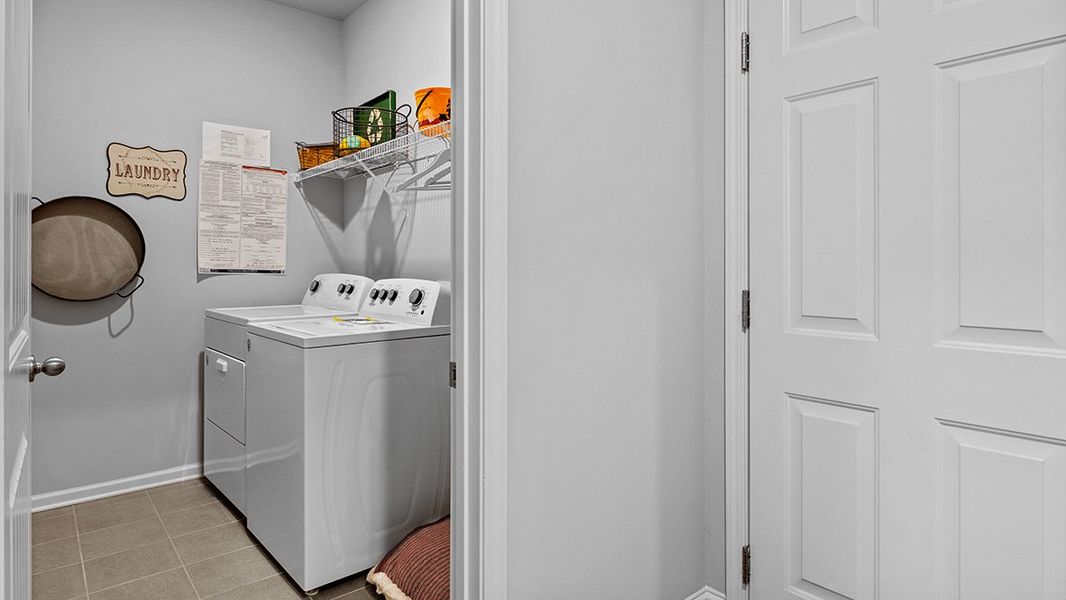 Furnished interior view inside a new home in Genesee, Newnan (Image 51).