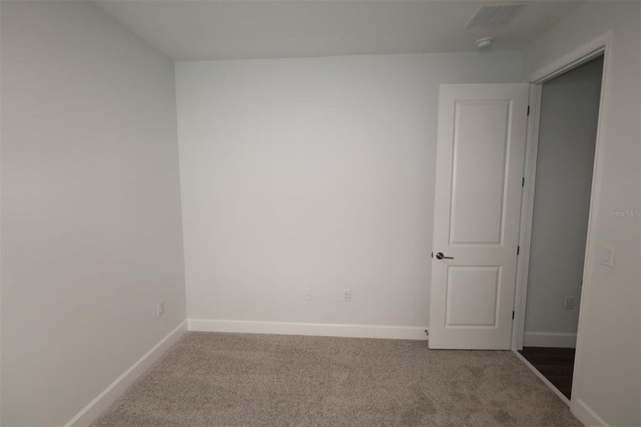 Spacious, unfurnished interior of a new home in Emerson Pointe, Apopka (Image 34).