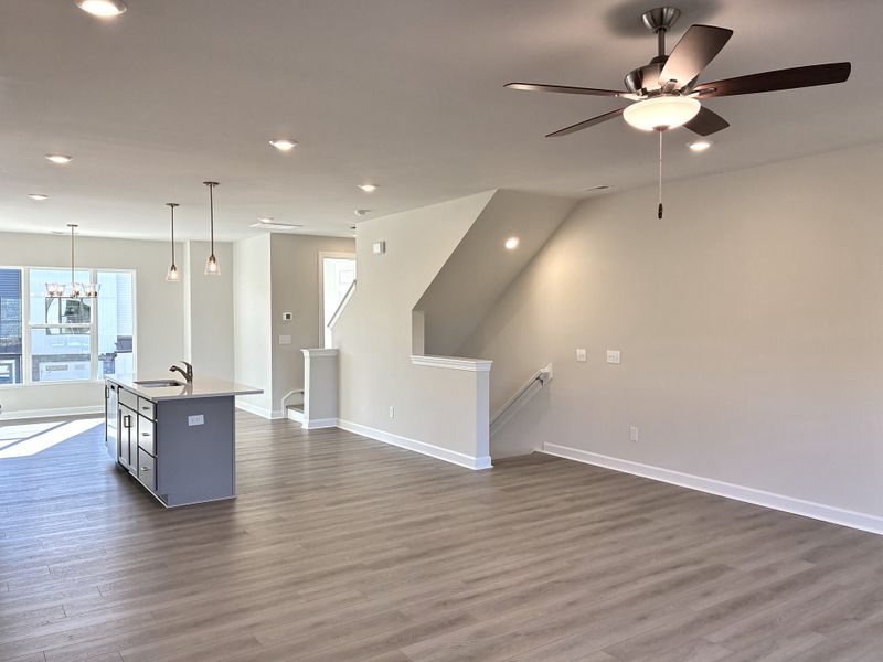 Spacious, unfurnished interior of a new home in Holly View, Greenville (Image 16).