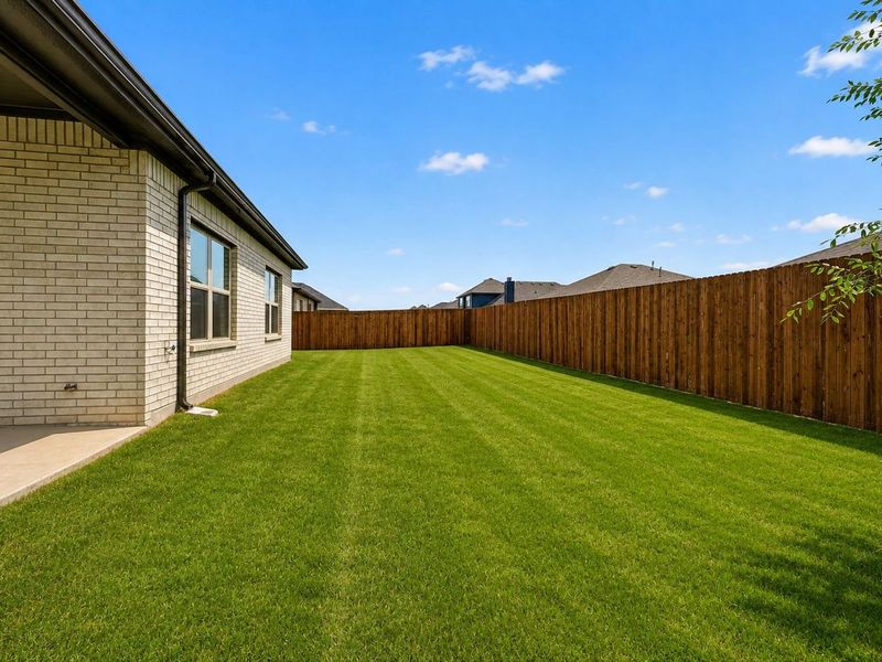 Exterior details and patio area of a home in Waverly Estates, Josephine (Image 18).