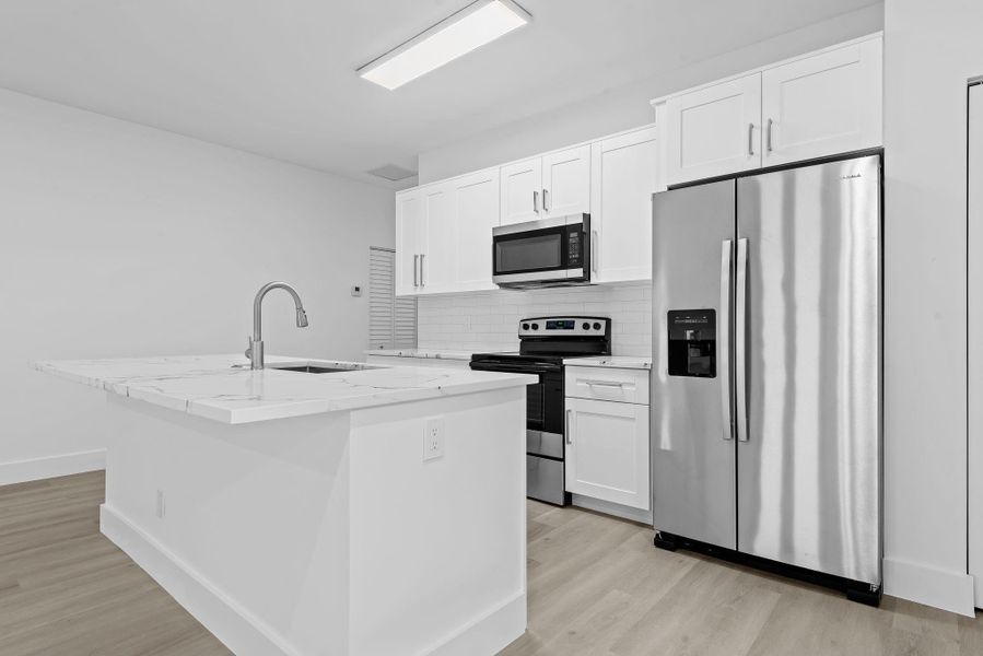 Furnished interior view inside a new home in , Fort Lauderdale (Image 4).