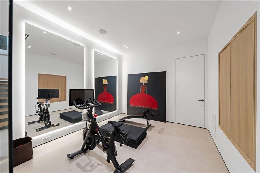 Furnished interior view inside a new home in , Brookhaven (Image 76).
